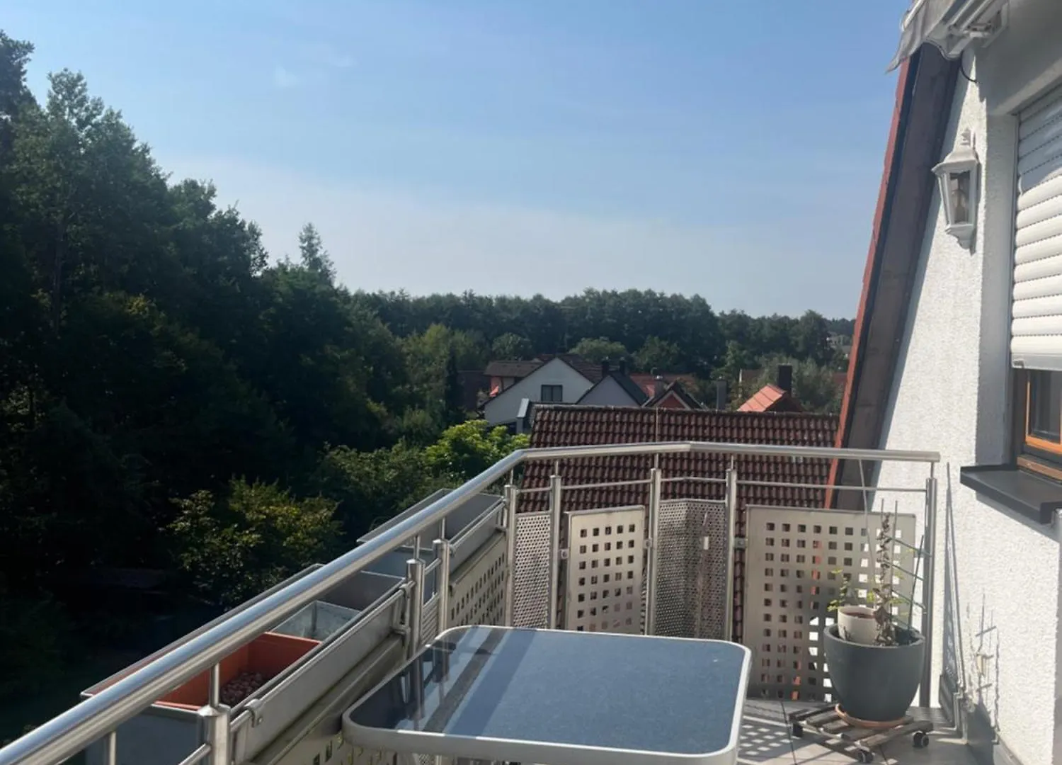 Sonniges Dachzimmer Feucht Germany