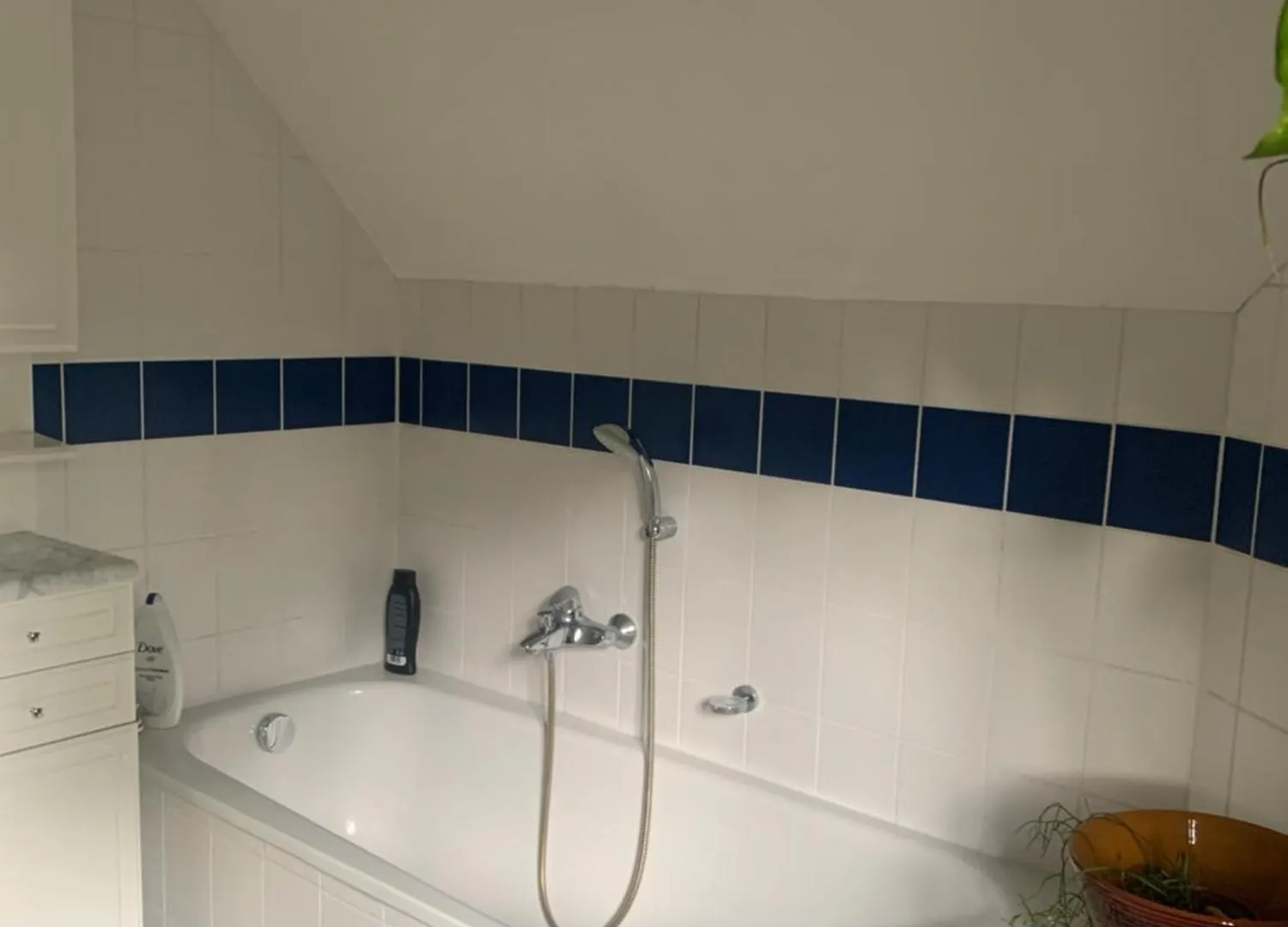Homestay Sonniges Dachzimmer Feucht Germany