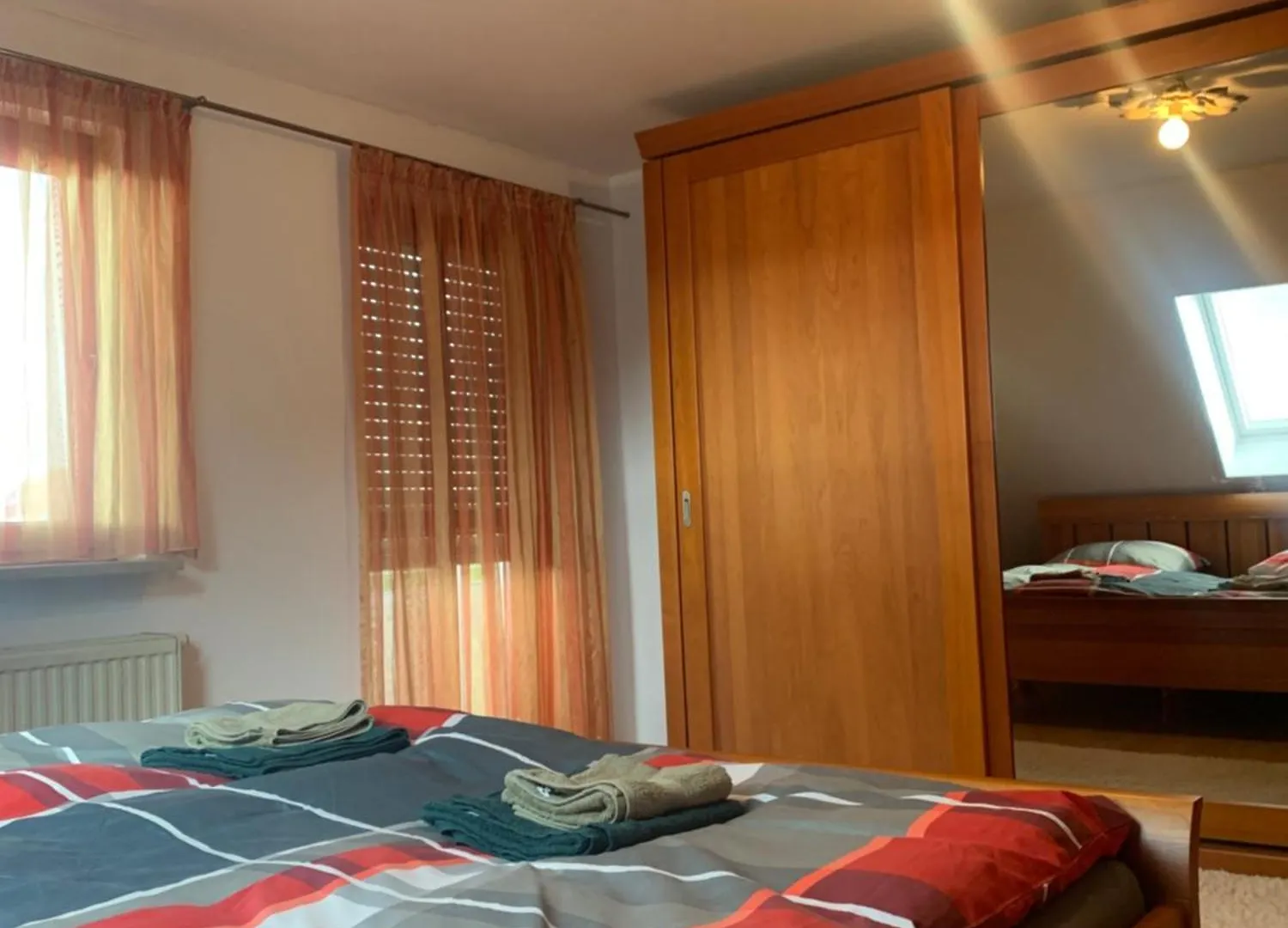 Sonniges Dachzimmer Feucht Germany